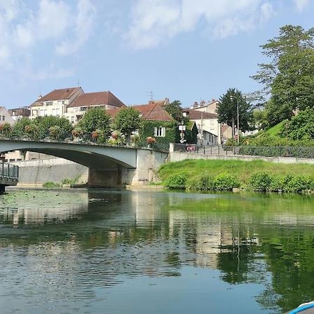 Superbe Duplex « Le Grevy » Apartment Dole Bagian luar foto