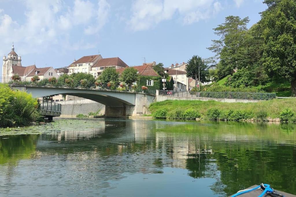 Superbe Duplex « Le Grevy » Apartment Dole Bagian luar foto